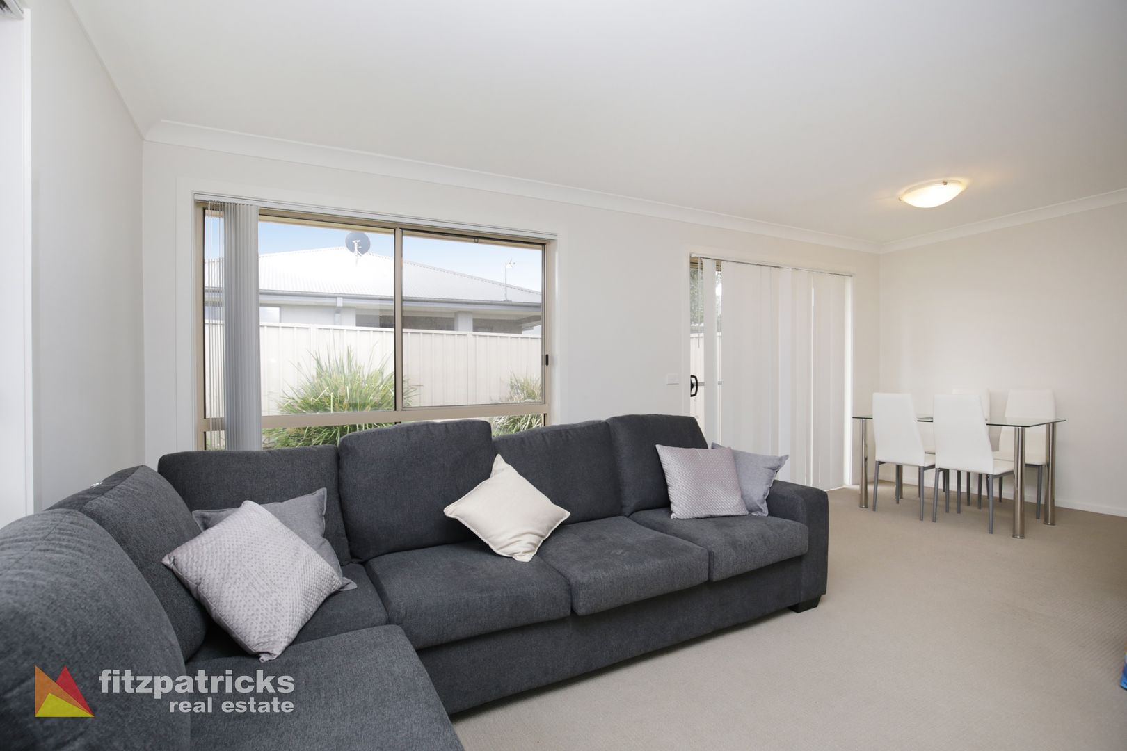 14/10 Mirrul Street, Glenfield Park NSW 2650, Image 2