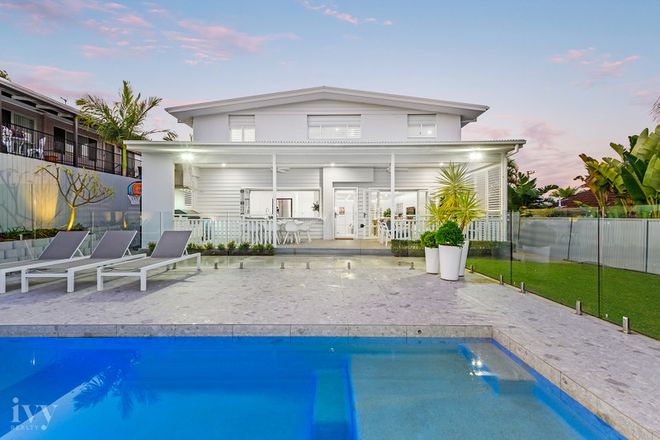 Picture of 20 Plover Avenue, PARADISE POINT QLD 4216