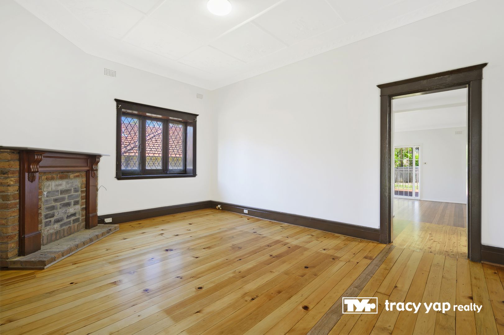 18 Wingate Avenue, Eastwood NSW 2122, Image 2