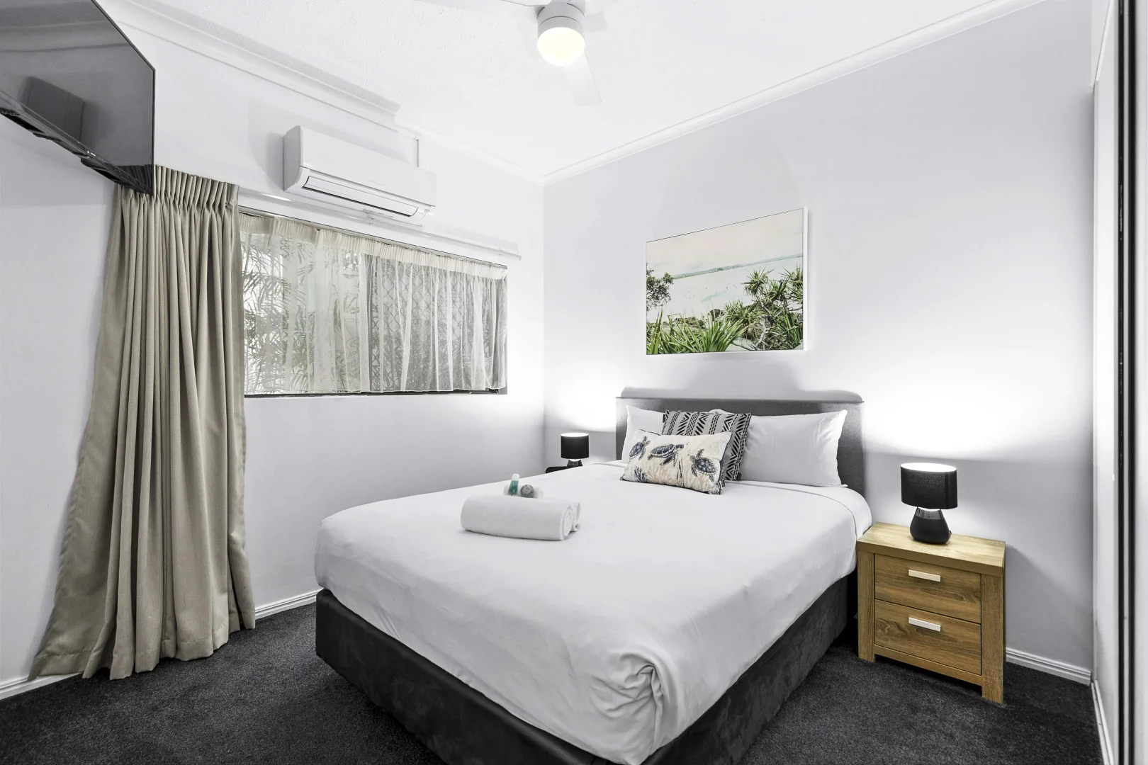 Additional image 11 of 2/465 Esplanade, Torquay QLD 4655