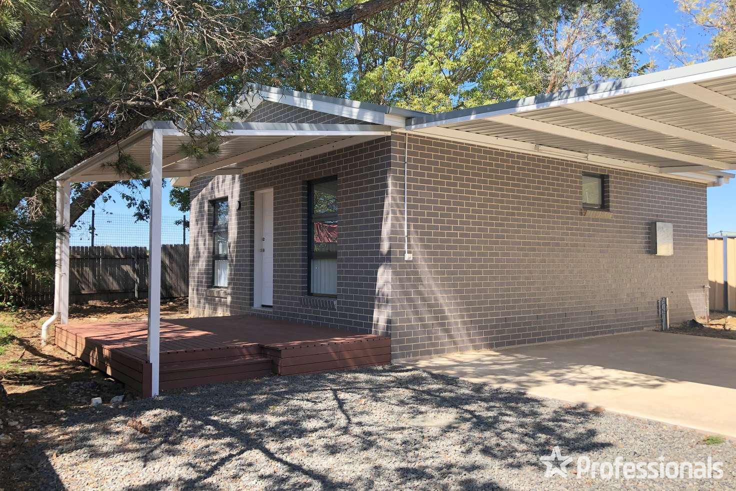 14A Sampson Crescent, Bomaderry NSW 2541 House For Rent 400 Domain