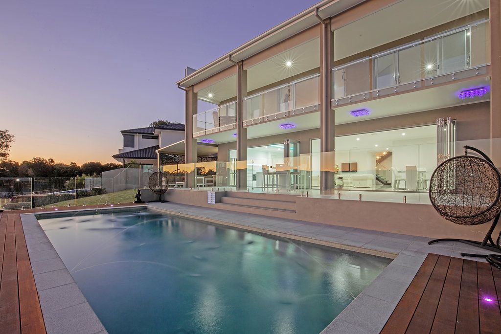 144 The Peninsula , Helensvale QLD 4212