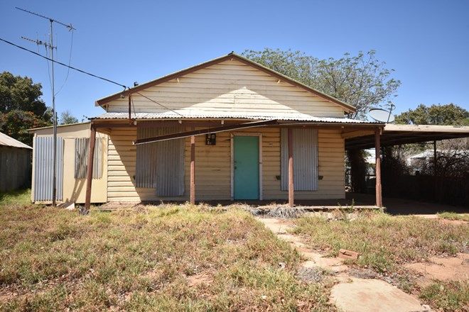 Picture of 72 Nymagee Street, NARROMINE NSW 2821