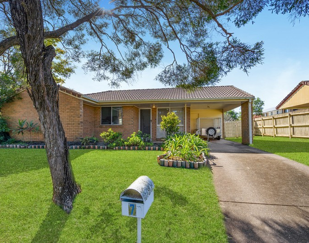 7 Quinn Court, Dinmore QLD 4303