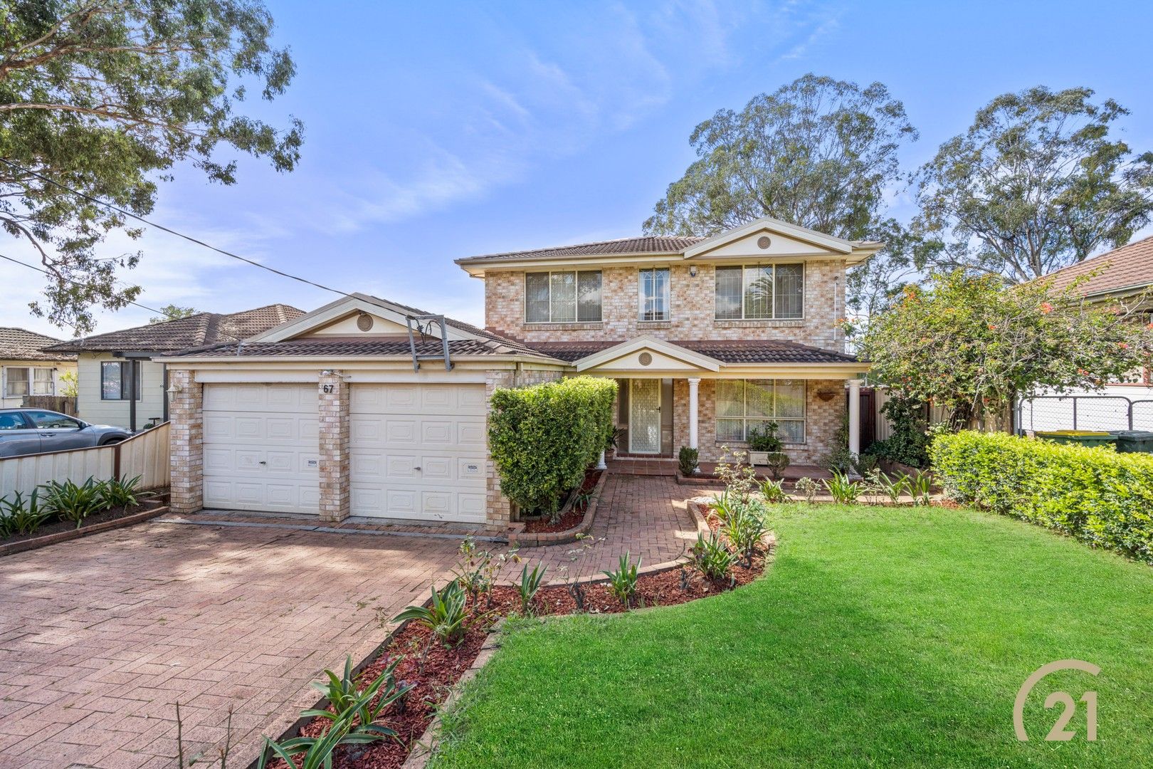 6 bedrooms House in 67 Ferndell Street CHESTER HILL NSW, 2162