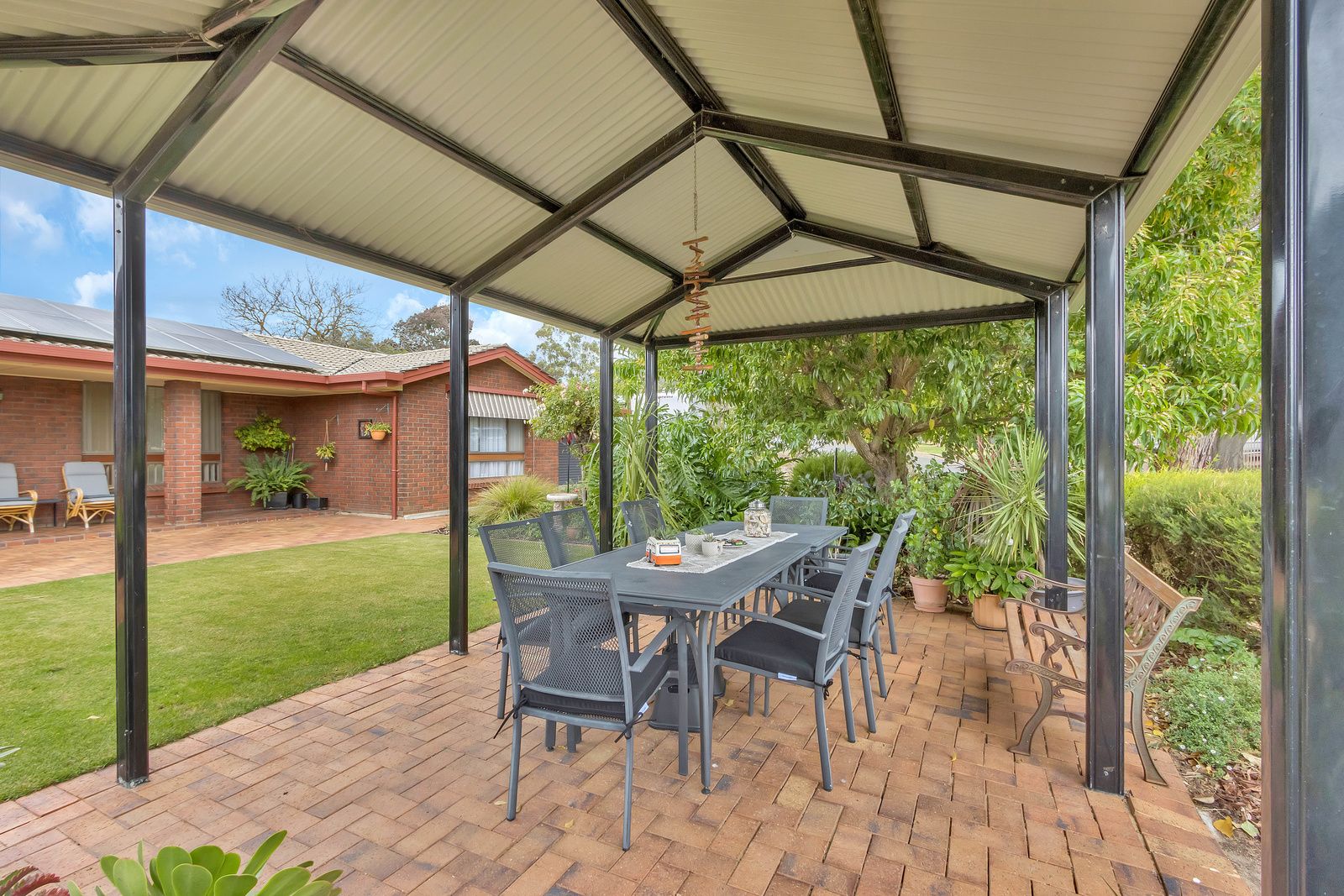 1 Barossa Court, Lyndoch SA 5351, Image 2