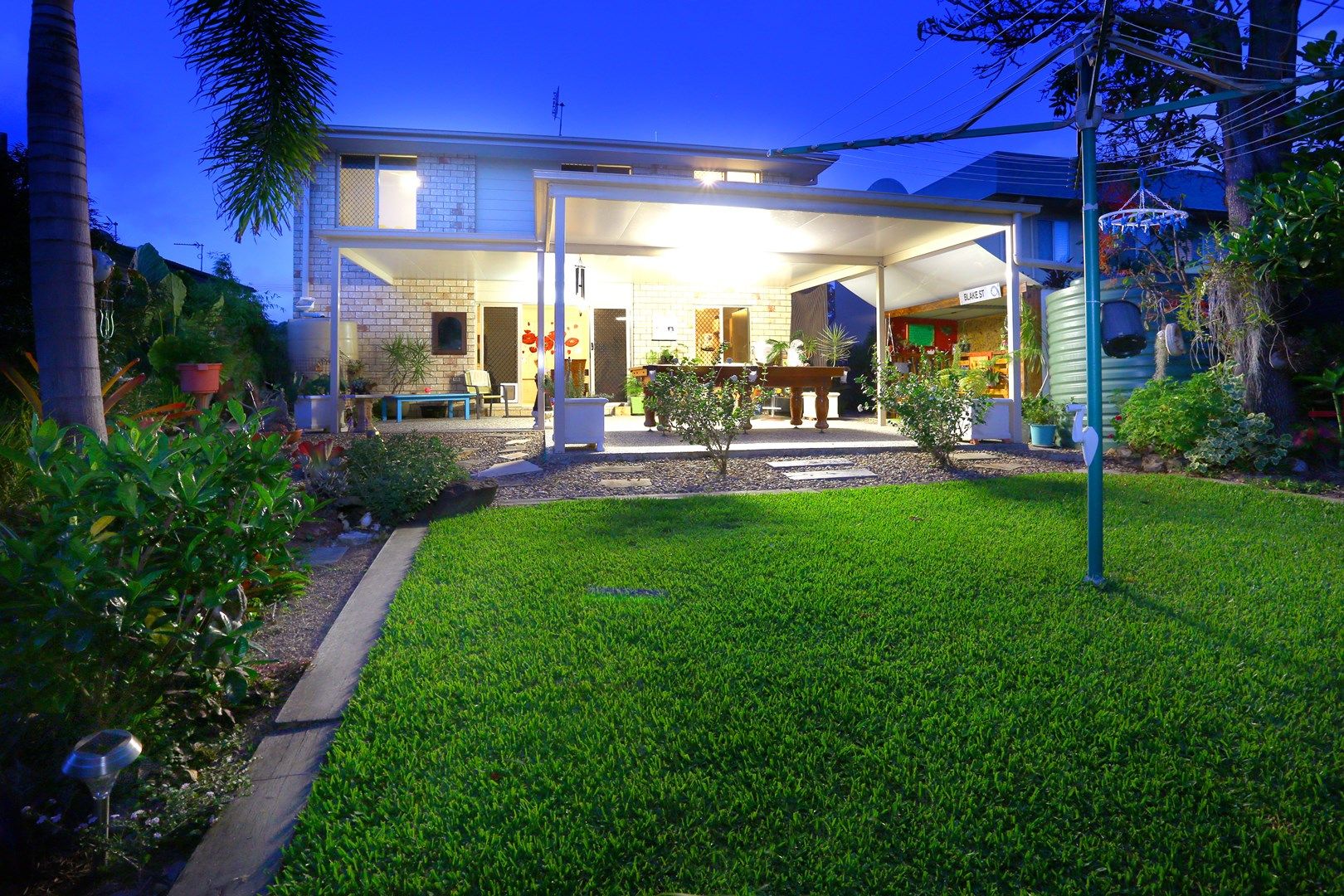 16 Moonah Avenue, Southport QLD 4215, Image 1