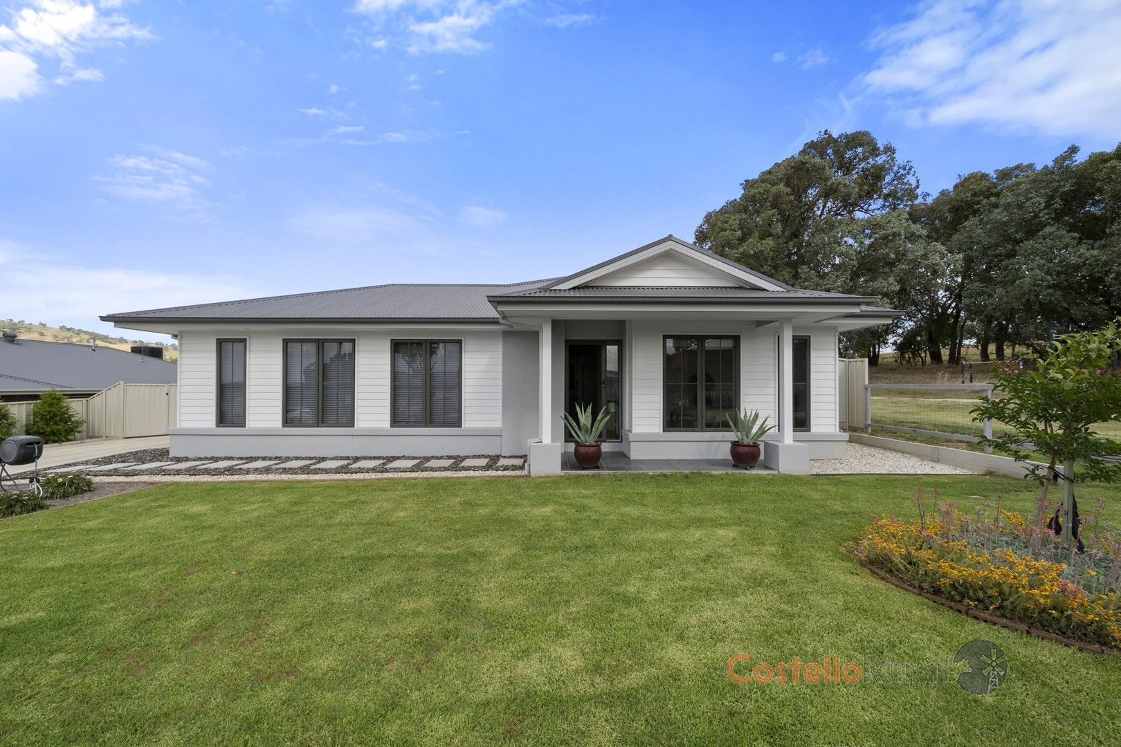 11 Glen Ct, Tangambalanga VIC 3691, Image 0