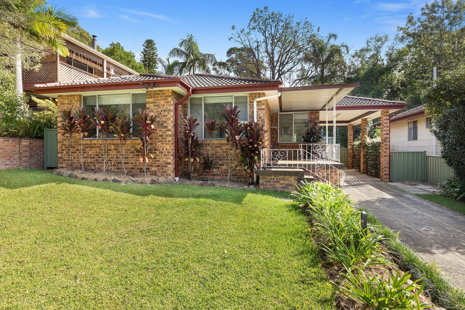 10 Jindalee Avenue, Point Clare NSW 2250, Image 0