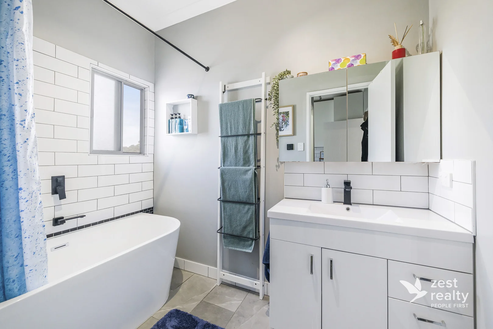 Additional image 17 of 5 Lobelia Avenue, Wundowie WA 6560