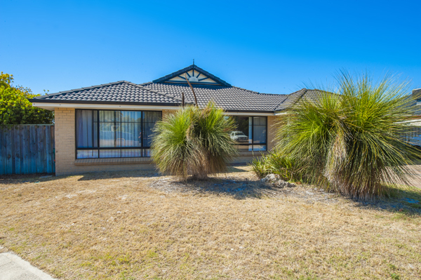 33 Burleigh Drive, Australind WA 6233