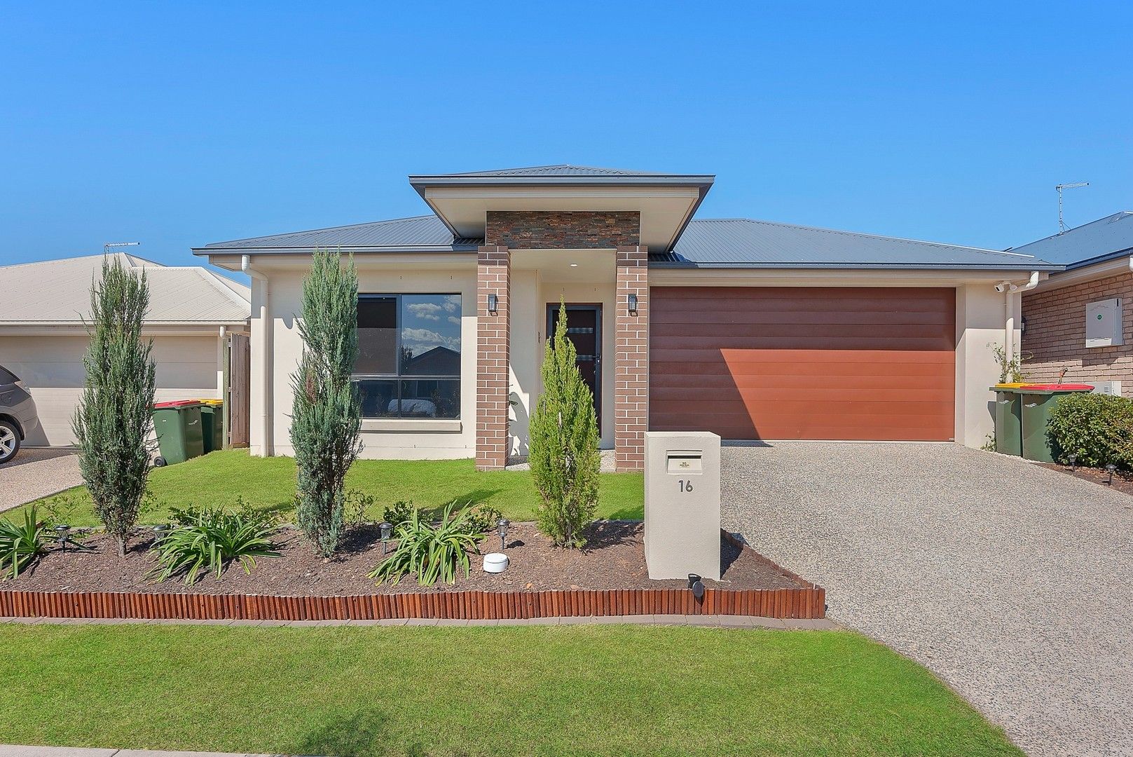 5 bedrooms House in 16 Hope Street GRIFFIN QLD, 4503