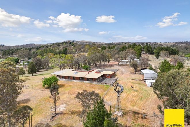 Picture of 256 Radcliffe Circuit, CARWOOLA NSW 2620