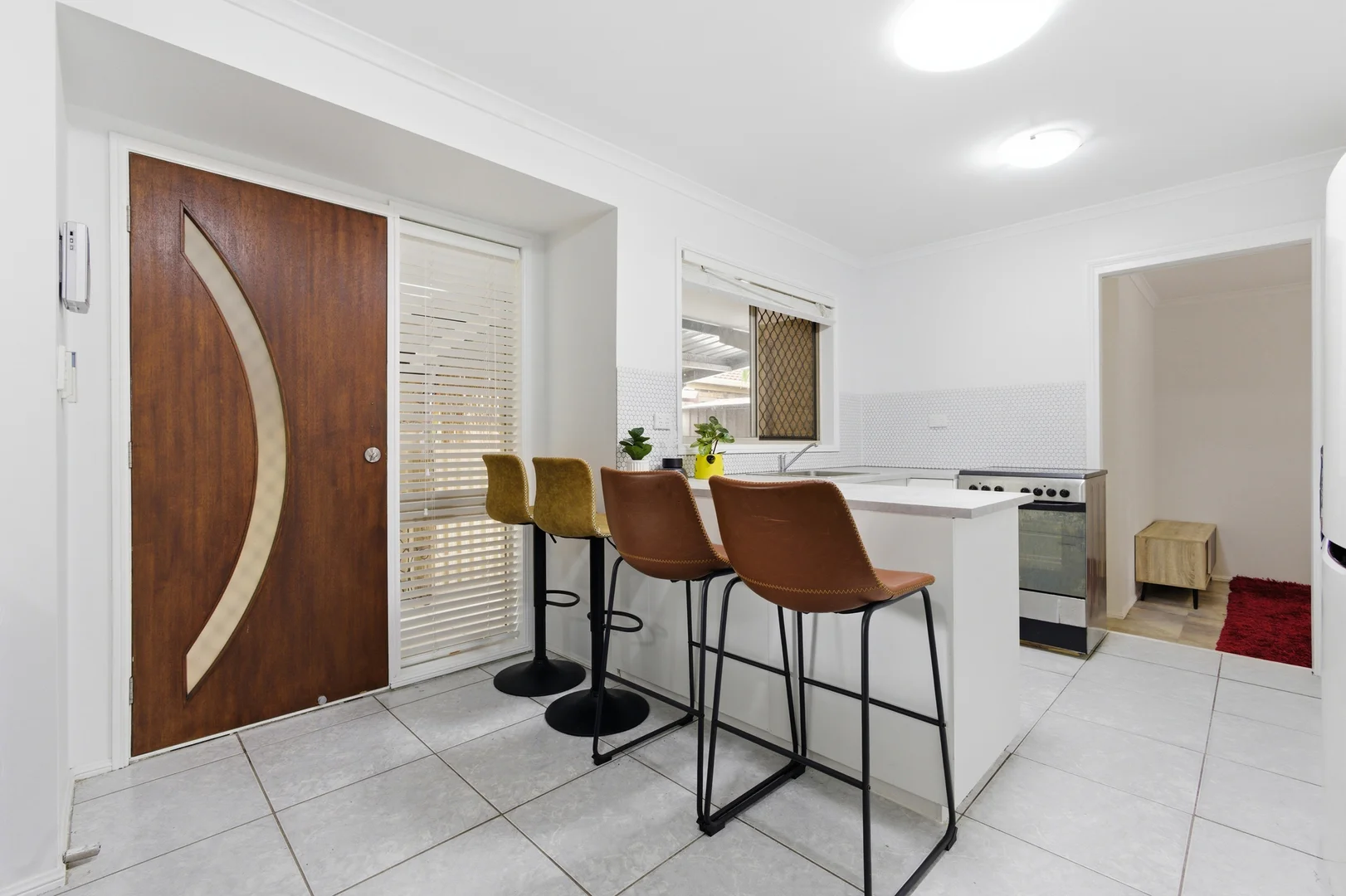 Additional image 3 of 1/12 Avi Court, Labrador QLD 4215