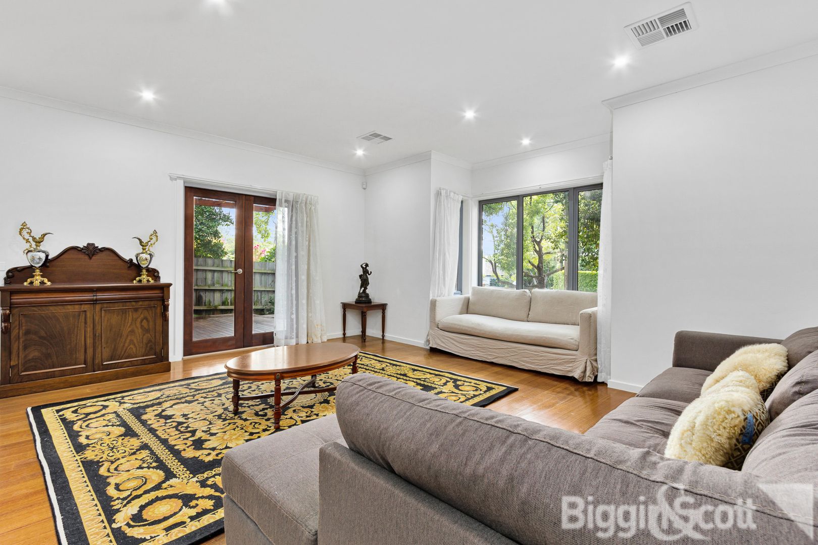 1/151 Wattle Valley Road, Camberwell VIC 3124, Image 2