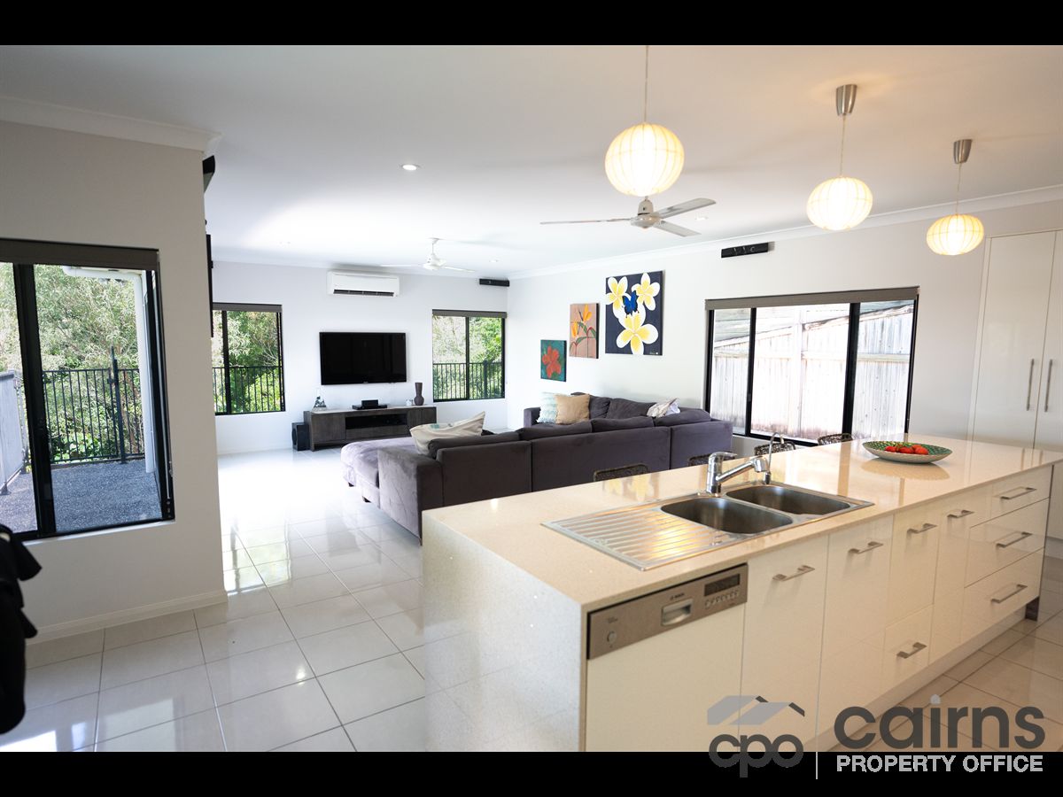 5 Pfeiffer Place, Smithfield QLD 4878, Image 2