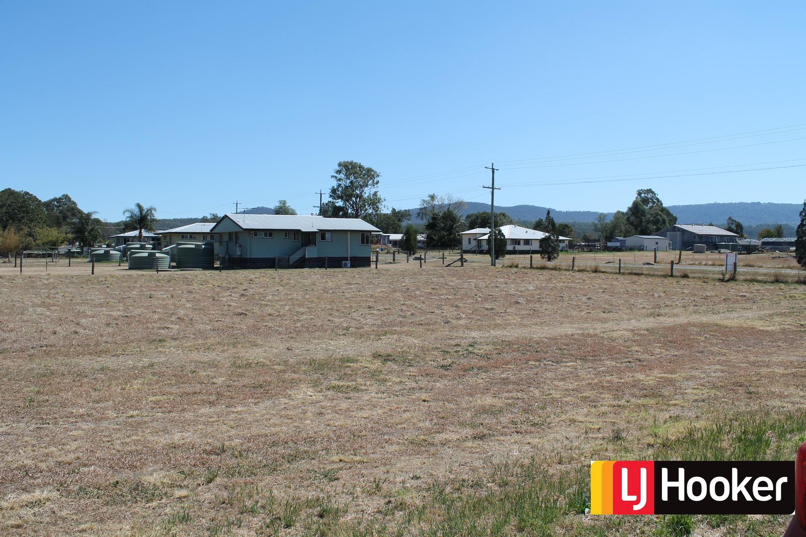 37-39 Gipps St, Calvert QLD 4340, Image 2