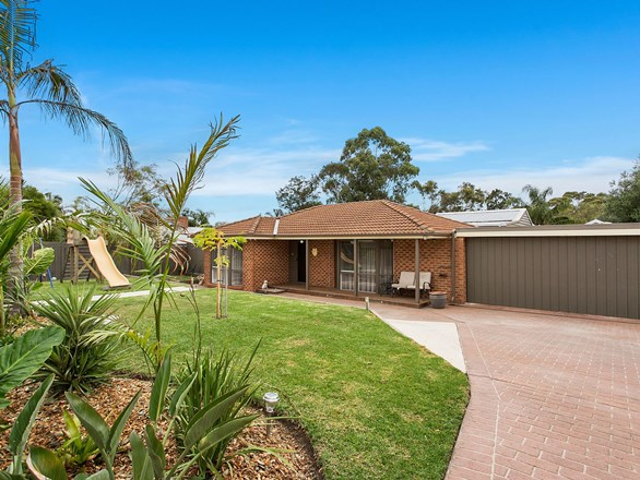 42 Chesterfield Road, Somerville VIC 3912