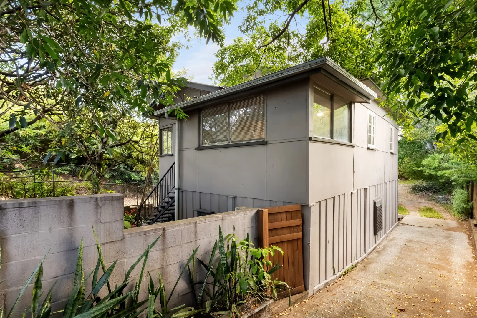 2/236 Lutwyche Road, Windsor QLD 4030