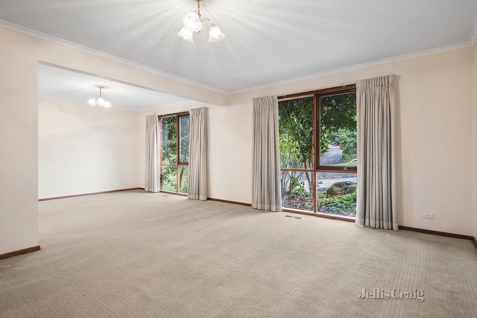 117 Arthur Street, Eltham VIC 3095, Image 2