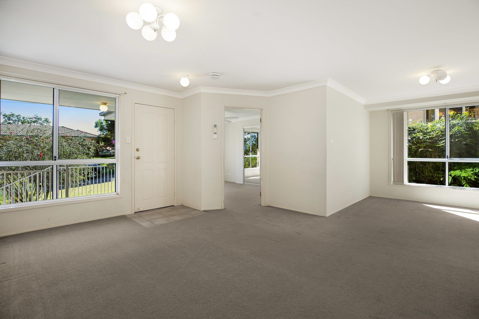 21 Ninian Close, Watanobbi NSW 2259, Image 2