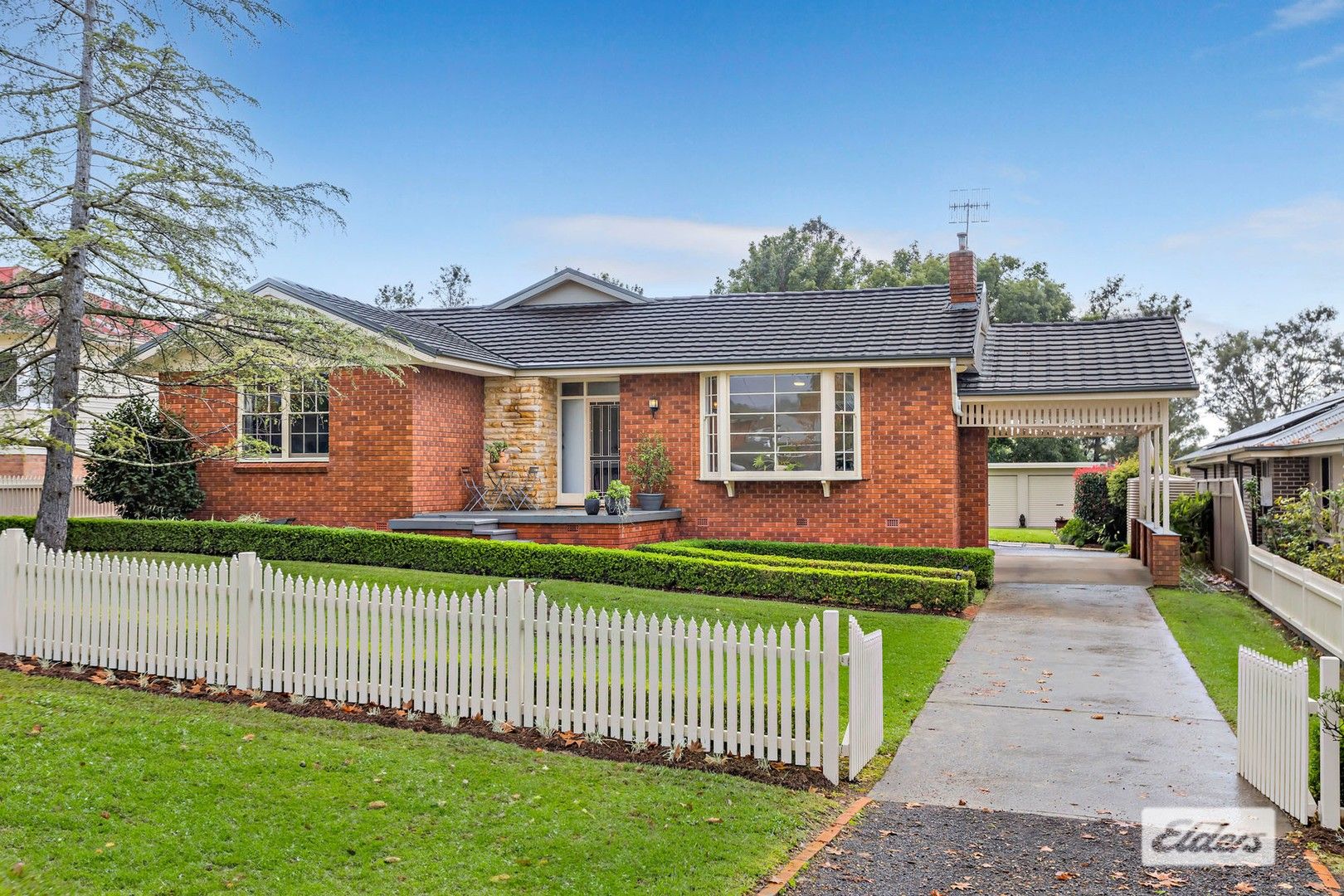 4 bedrooms House in 47 Hill Street PICTON NSW, 2571