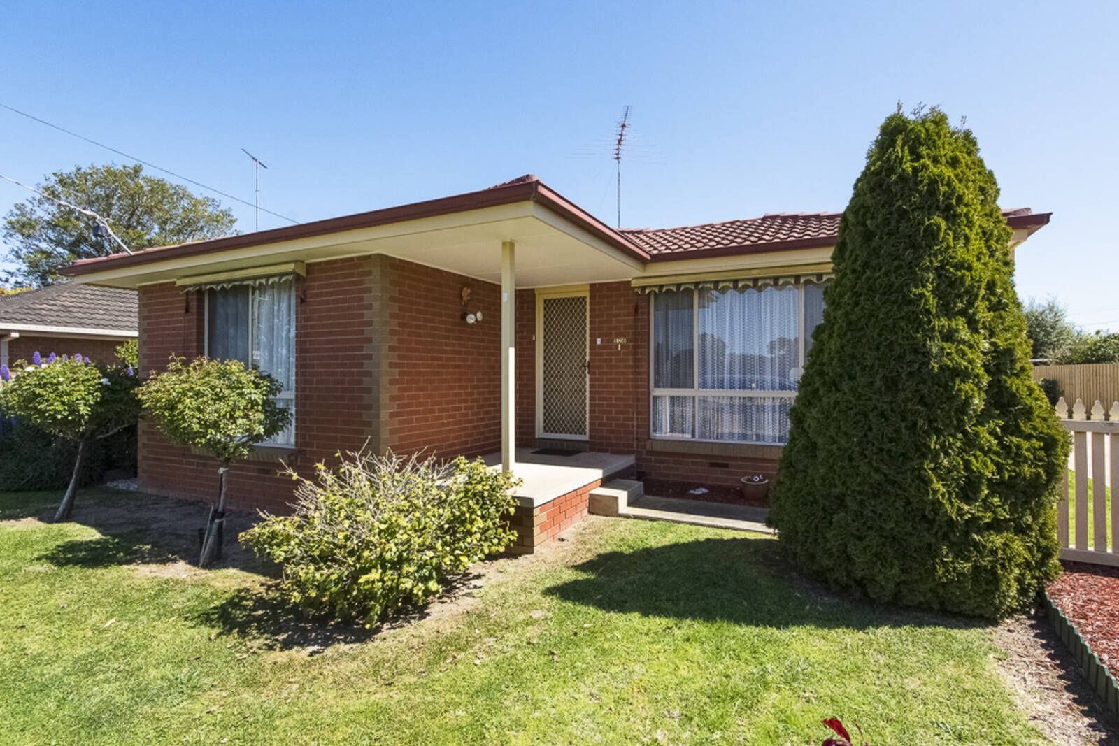 1/126 Coppards Road, Whittington VIC 3219, Image 2