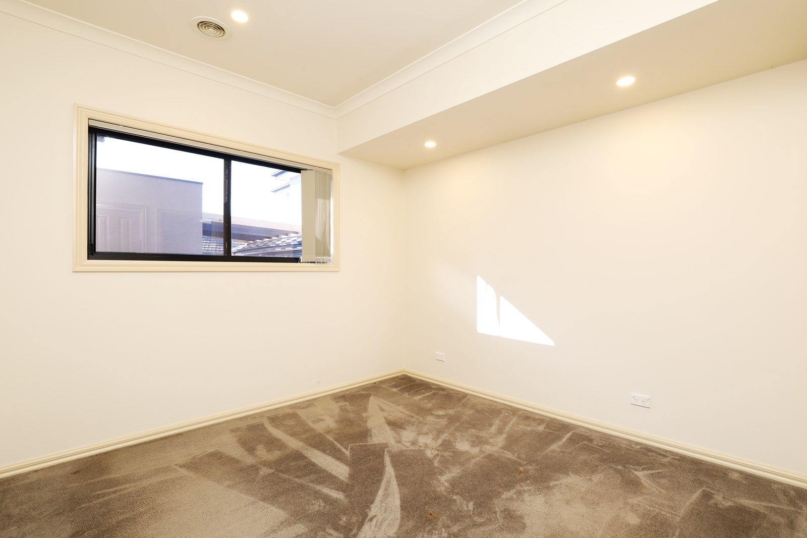 2/64 King Street, Airport West VIC 3042, Image 1