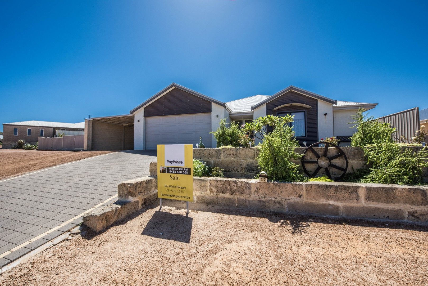 39 Premier Circle, Dongara WA 6525, Image 0