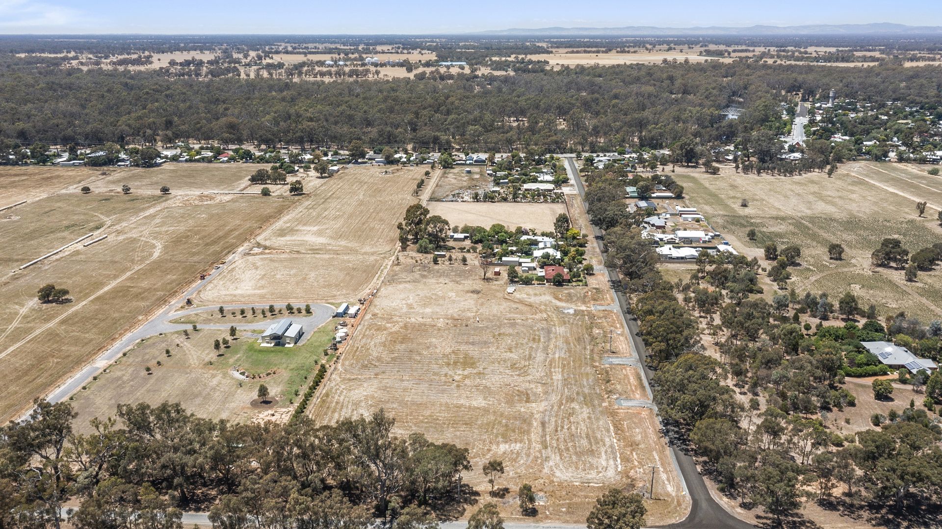 34 METEORITE STREET, Murchison VIC 3610, Image 1