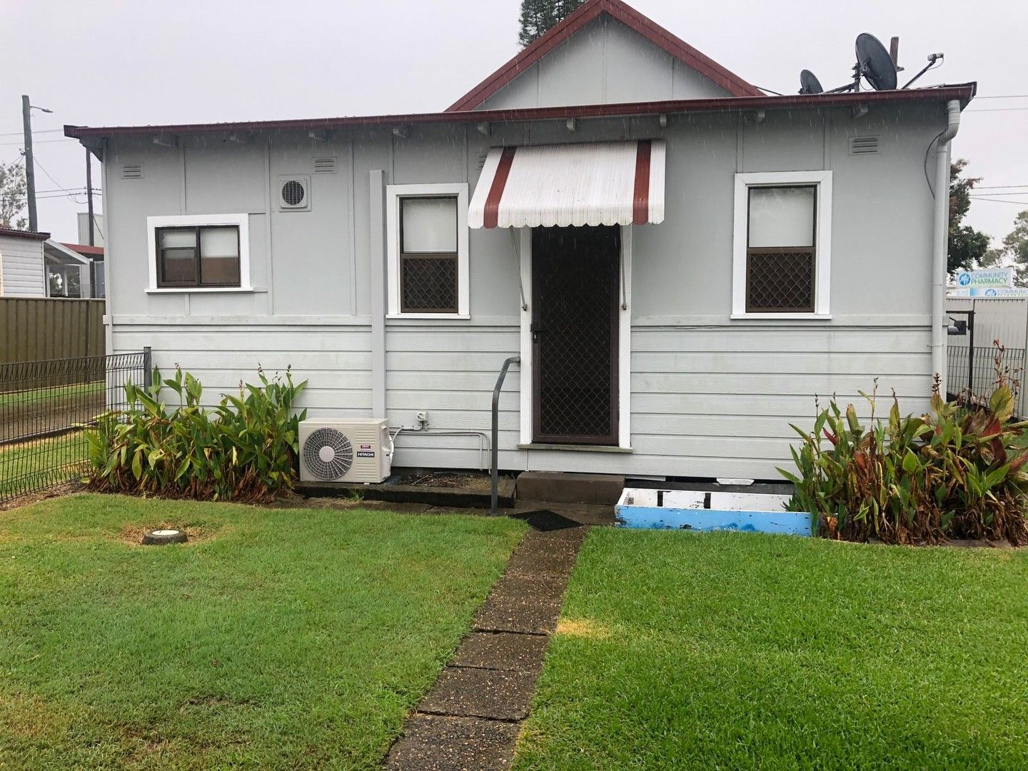 1 bedrooms Apartment / Unit / Flat in 2/293 Sandgate Road SHORTLAND NSW, 2307