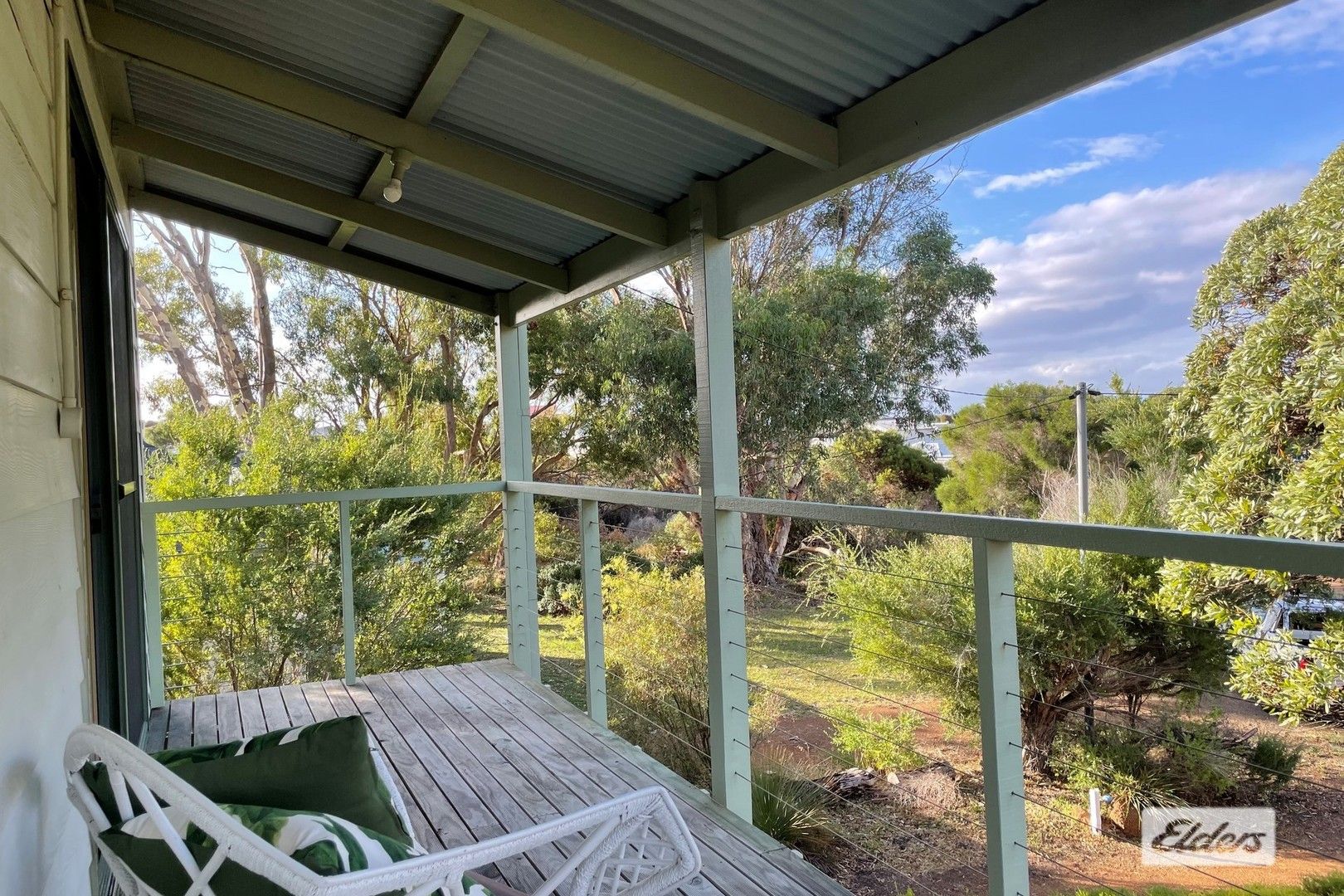 3 bedrooms House in 6 Eucla Court BREMER BAY WA, 6338