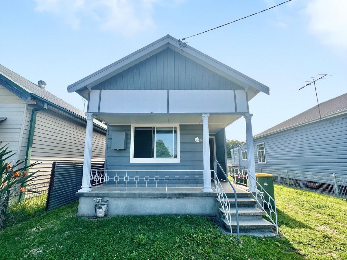 2 bedrooms House in 35 Ida Street MAYFIELD NSW, 2304