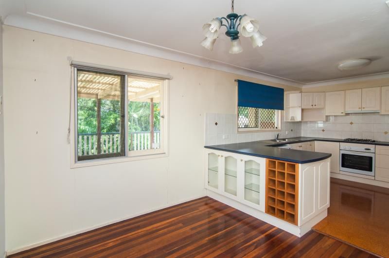 14 Lindale Street, Chermside West QLD 4032, Image 2