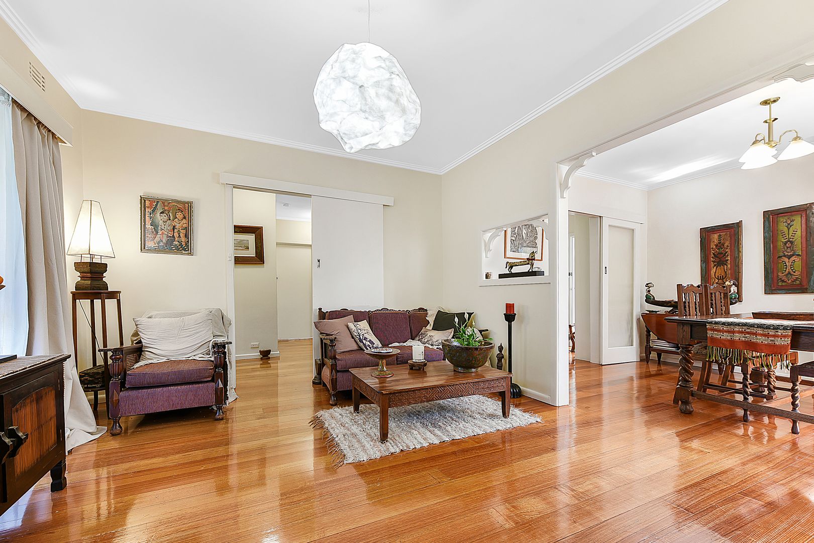 28 Crow Street, Burwood East VIC 3151, Image 2