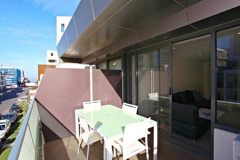 202/105 Nott Street, Port Melbourne VIC 3207, Image 1