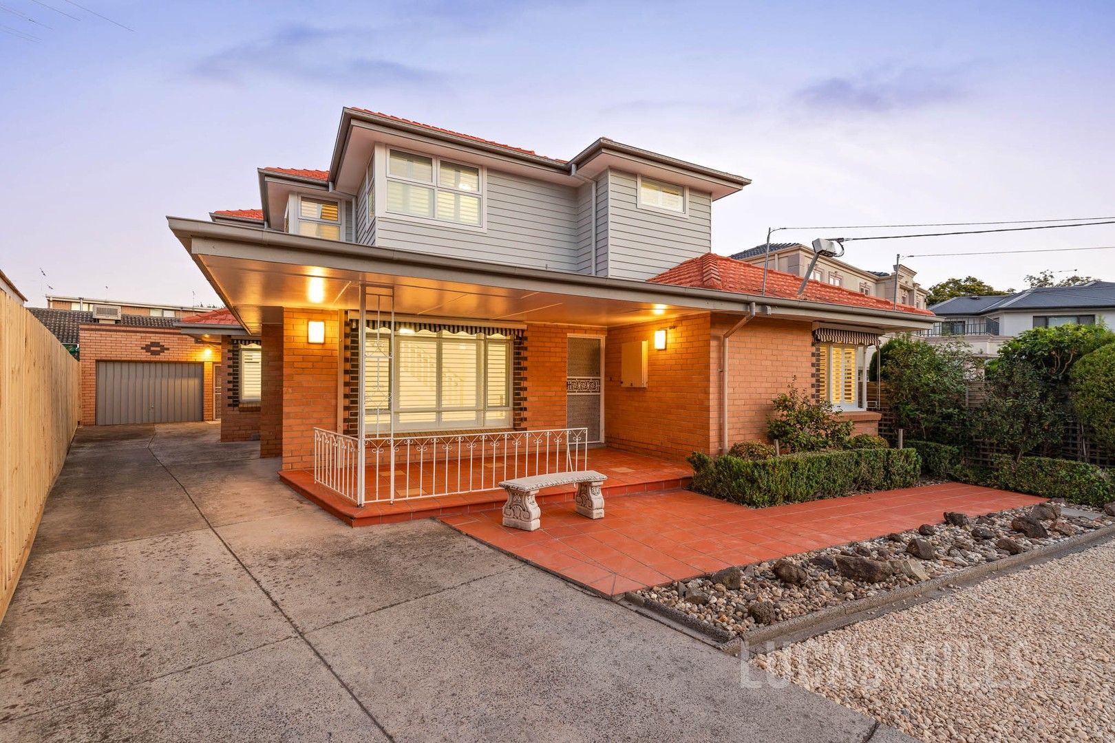 5 bedrooms House in 8 Hodgins Court BRUNSWICK WEST VIC, 3055