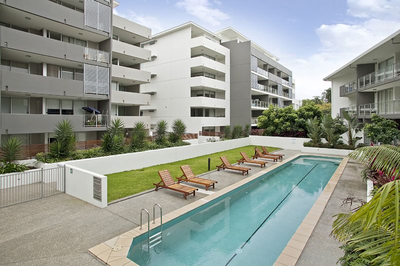 15/95 Clarence Road, Indooroopilly QLD 4068