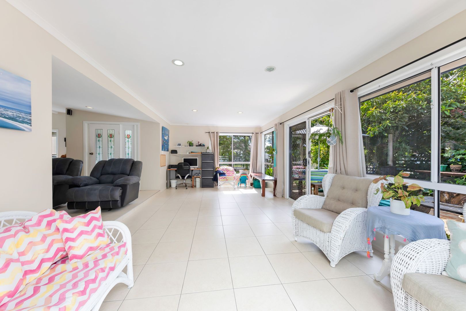 11 Saleng Crescent, Warana QLD 4575, Image 2