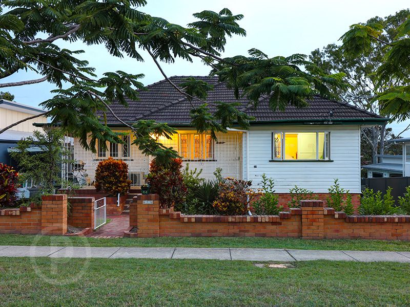 64 Gordon Parade, Everton Park QLD 4053, Image 1