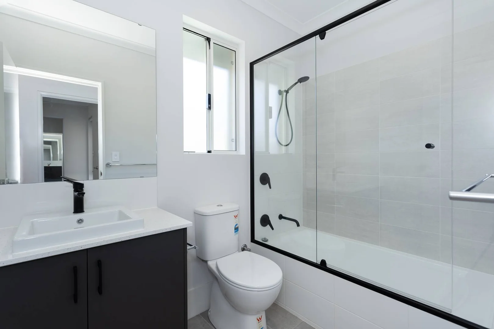 Additional image 8 of A/4 Woodleigh Gardens, Ballajura WA 6066