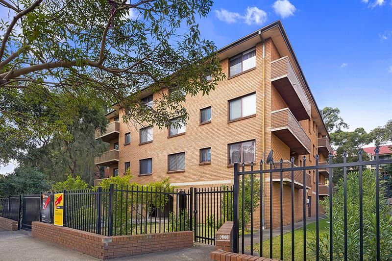 11/68 Castlereagh St, Liverpool NSW 2170, Image 2