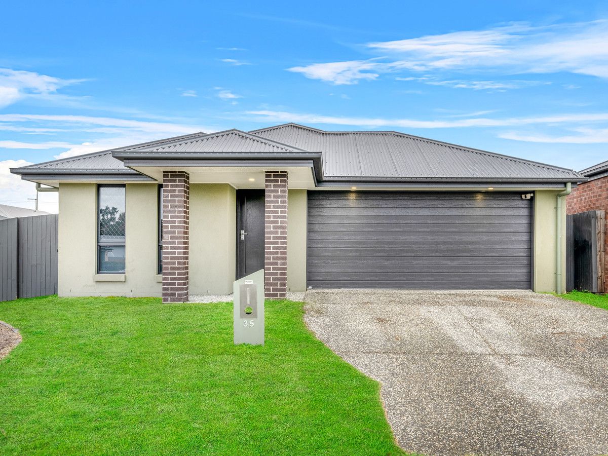 4 bedrooms House in 35 Bignell Circuit GREENBANK QLD, 4124