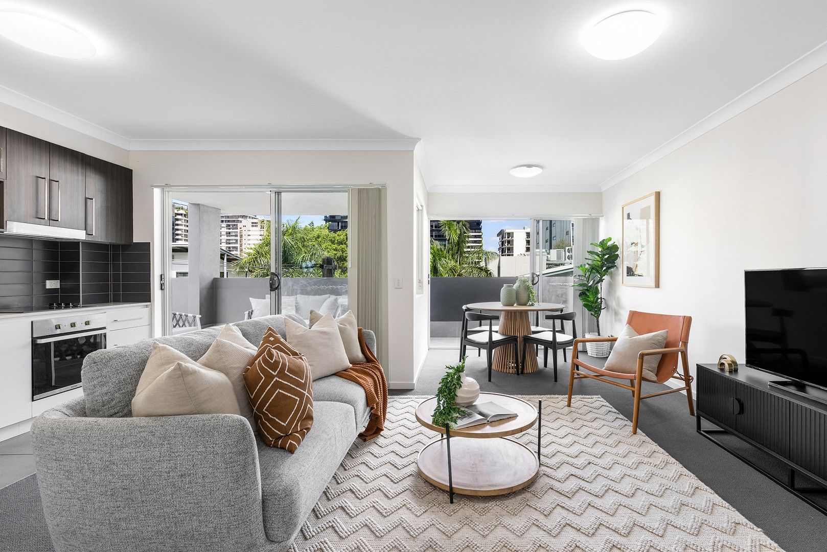 2 bedrooms Apartment / Unit / Flat in 401/8 Kyabra Street NEWSTEAD QLD, 4006