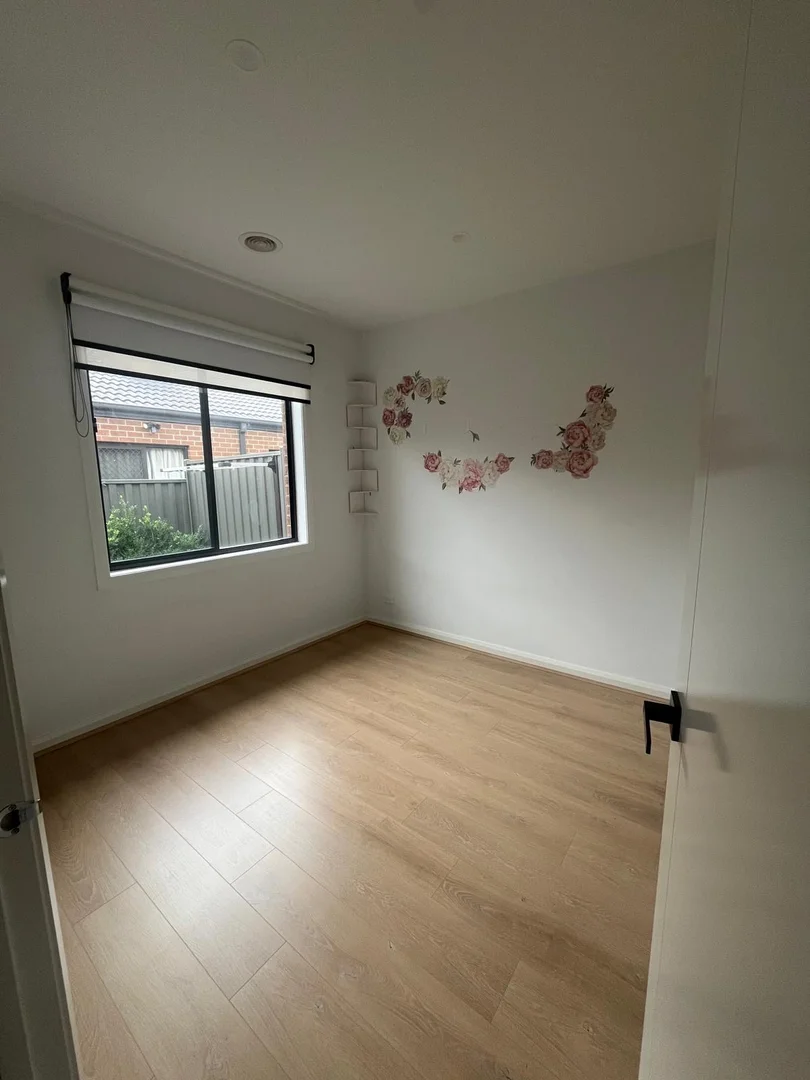 Additional image 6 of 49 Watercarter crescent, Wollert VIC 3750