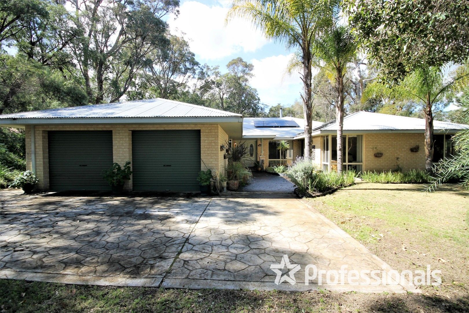 30 Lofthouse Drive, Leschenault WA 6233, Image 0