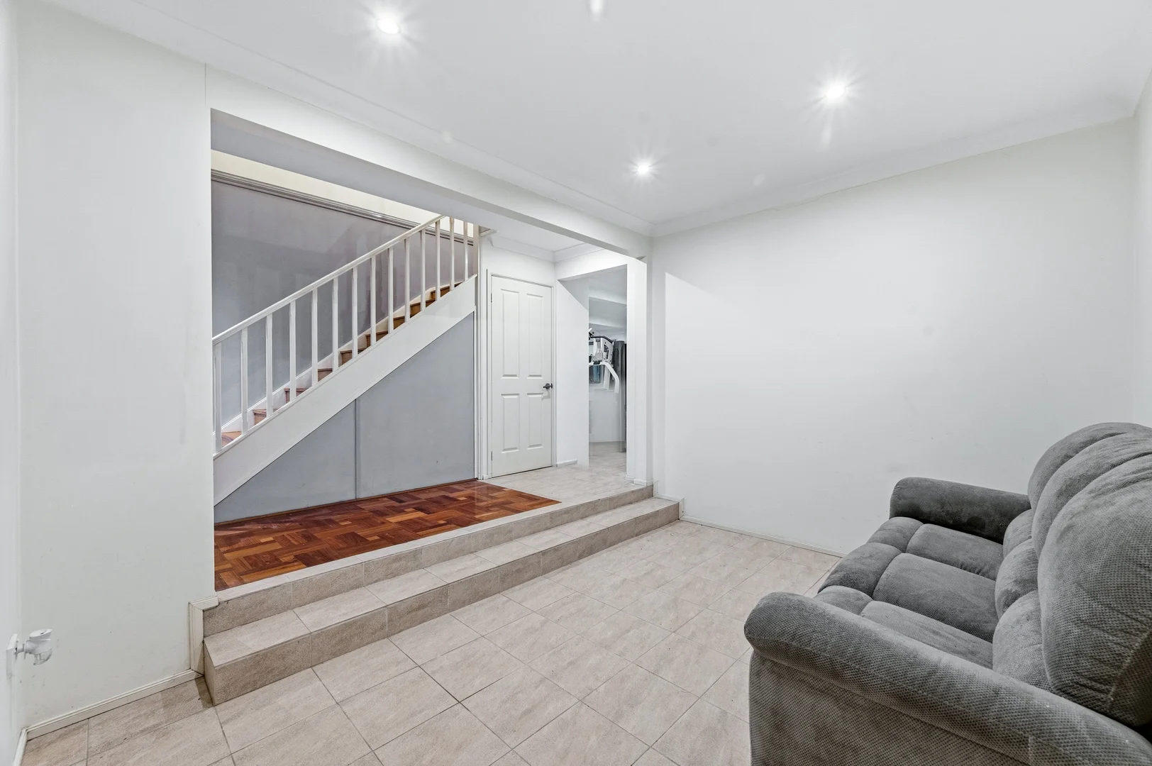 Additional image 7 of 5 Laird Court, Macquarie Links NSW 2565