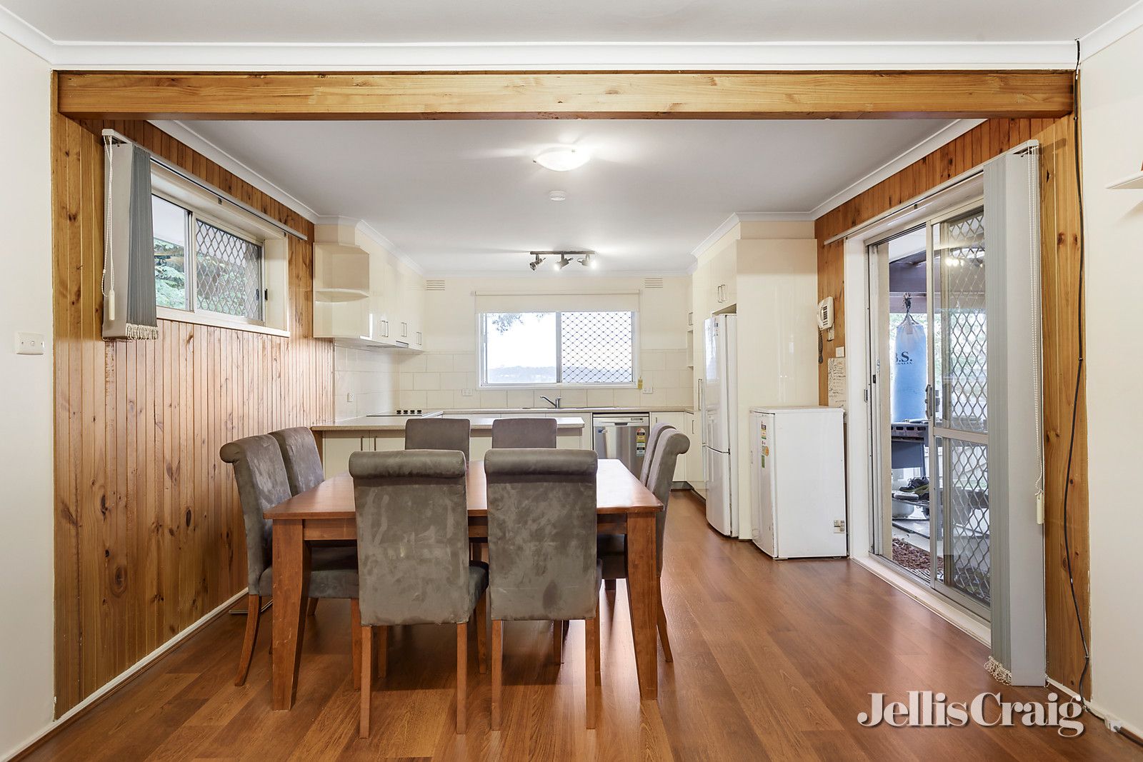 25 Hedwig Drive, Mooroolbark VIC 3138, Image 2