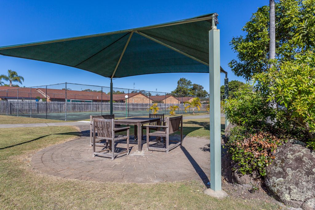 10/19-21 St Kevins Avenue, BENOWA QLD 4217, Image 1