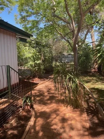 Image 10